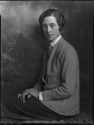 Olga, Lady Alness
by Lafayette, 1926 2