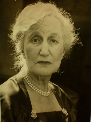Dame Helen Bonham-Carter, Baroness Asquith of Yarnbury 2