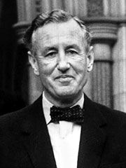 Ian Fleming 1