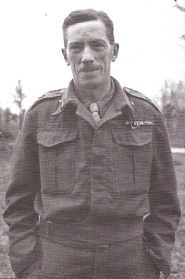 Maj.-Gen. Robert Arbuthnott, 15th Viscount Arbutnott 2