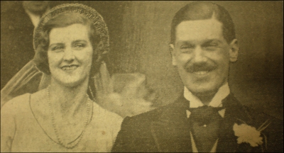Captain Archer Clive and Hon. Penelope Portman
Marriage 6 February 1934 2
