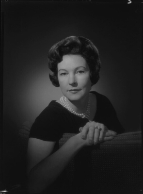 Jean, Lady Ashcombe 2