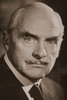 Sir Reginald Macdonald-Buchanan 2