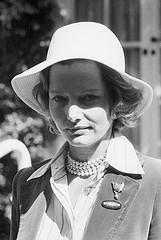 Jean, Countess of Carnarvon2