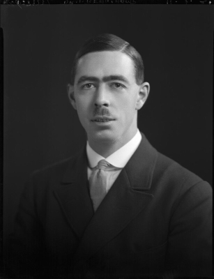 Sir Ivor Proctor-Beauchamp, 8th Bt.
by Lafayette, 1929 1