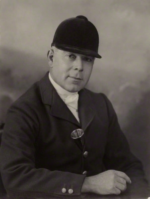 Sir Watkin Williams-Wynn, 10th Bt., 1975 1
