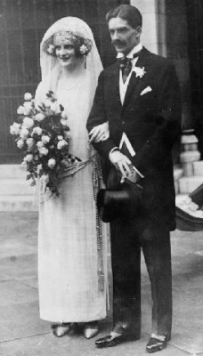 Anthony Eden and Beatrice Beckett, 19232