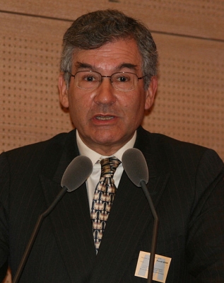 Sir Stephen Waley-Cohen, 2nd Bt. 2