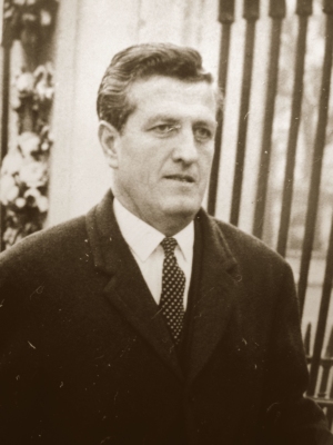 Baron Moore of Wolvercote 2
