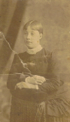 Edith Trench2