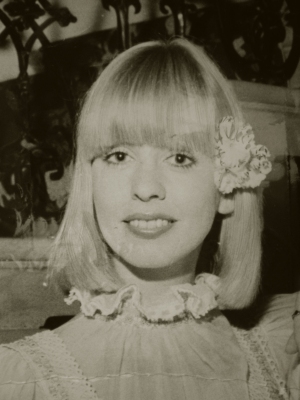 Corinna Wolfe 2