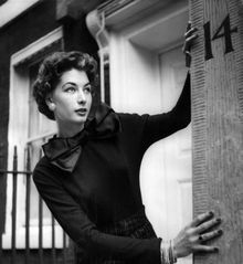 Maxine de la Falaise 3
