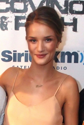 Rosie Huntington-Whiteley 2