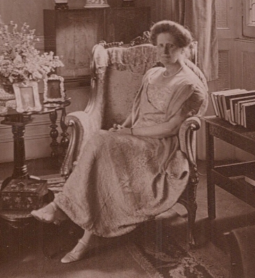 Mary Arbuthnot
at 43 Carlisle Mansions, London 1