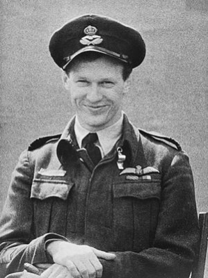 S/Ldr. Ian Bazalgette 2
