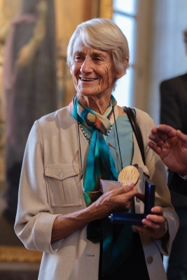 Mrs Maeve Leakey 1