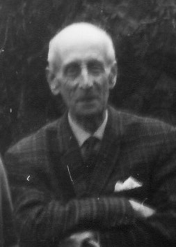 Commander James Douglas-Hamilton 2