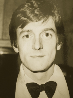 Hon. Nigel Havers, 1982 2